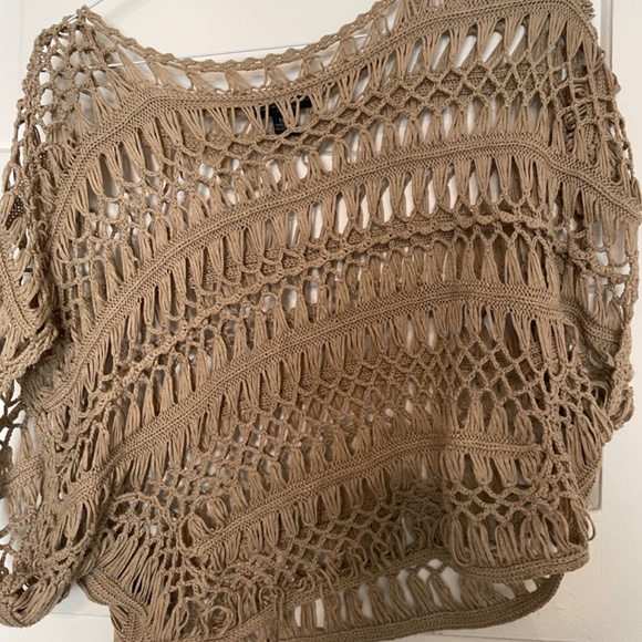 Women’s size small knit & sheer tees (6 pack) - Picture 5 of 6